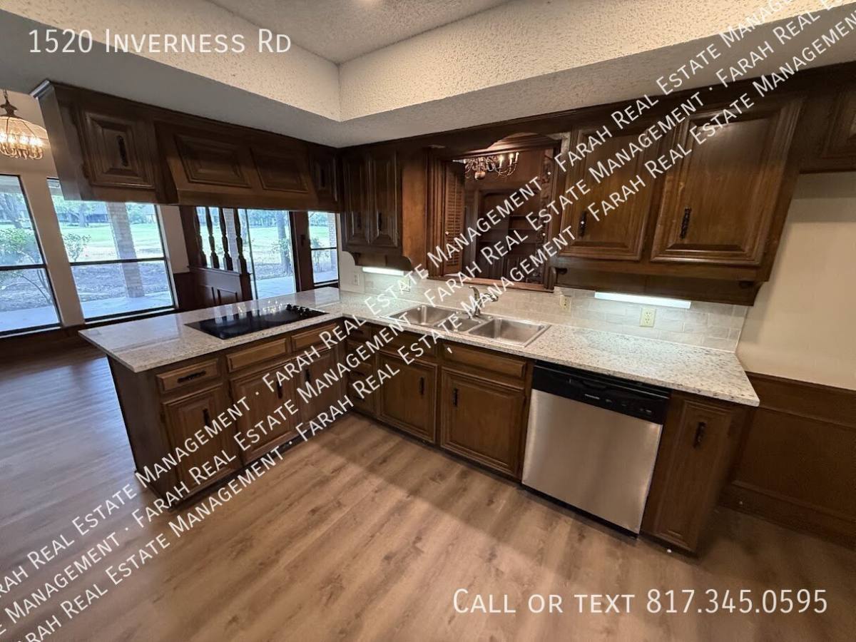House for rent at 1520 Inverness Rd, Mansfield, TX 76063