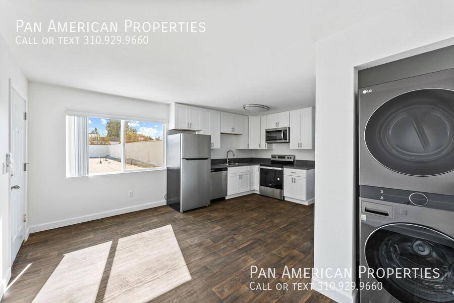 Apartment for rent at 533 E Washington Ave #17, Santa Ana, CA 92701