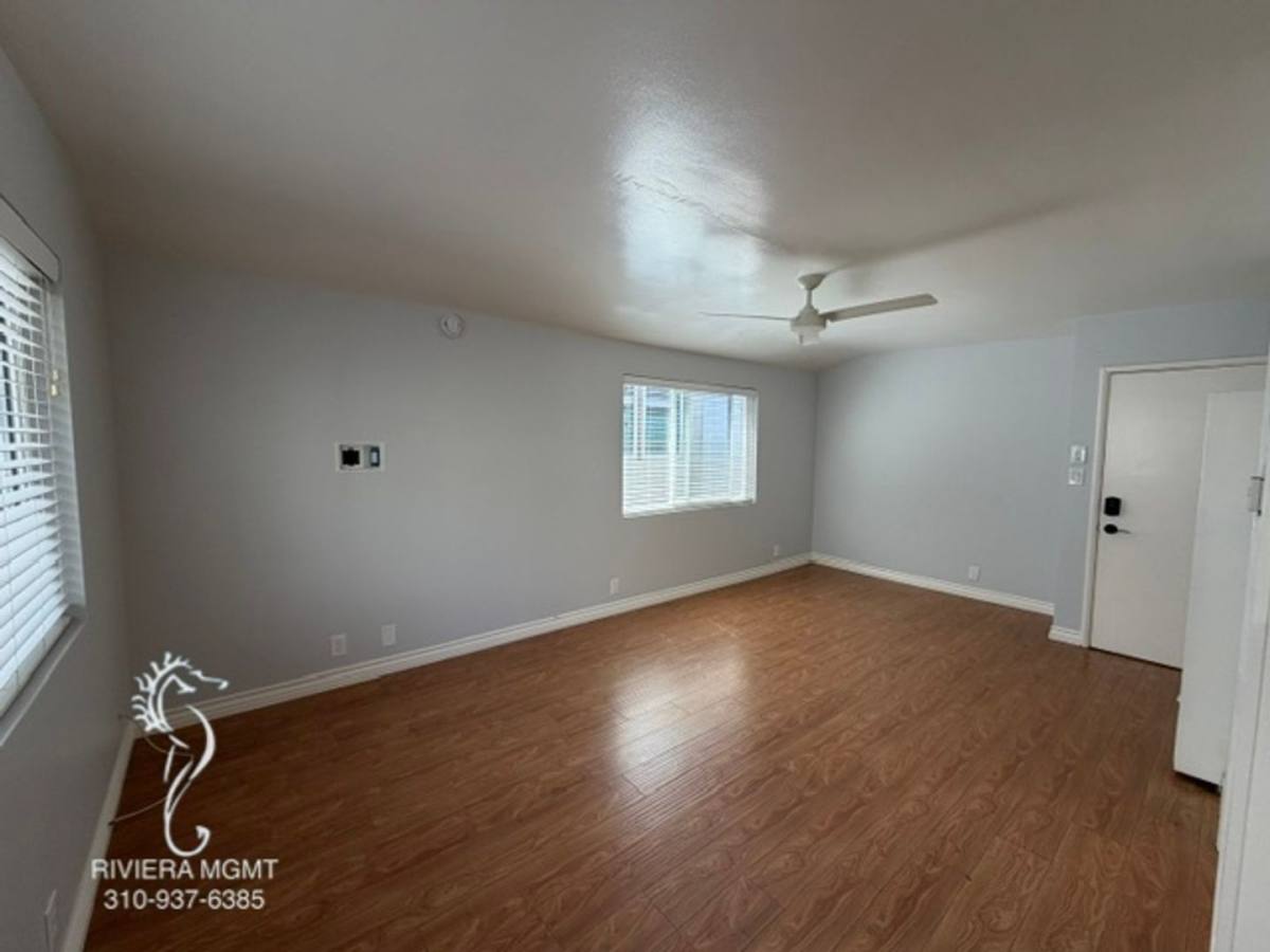 Apartment for rent at 1216 Manhattan Ave, Manhattan Beach, CA 90266