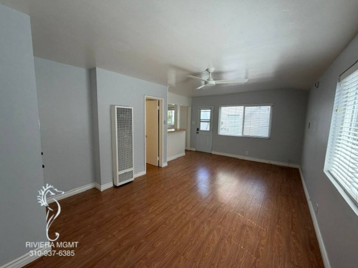 Apartment for rent at 1216 Manhattan Ave, Manhattan Beach, CA 90266