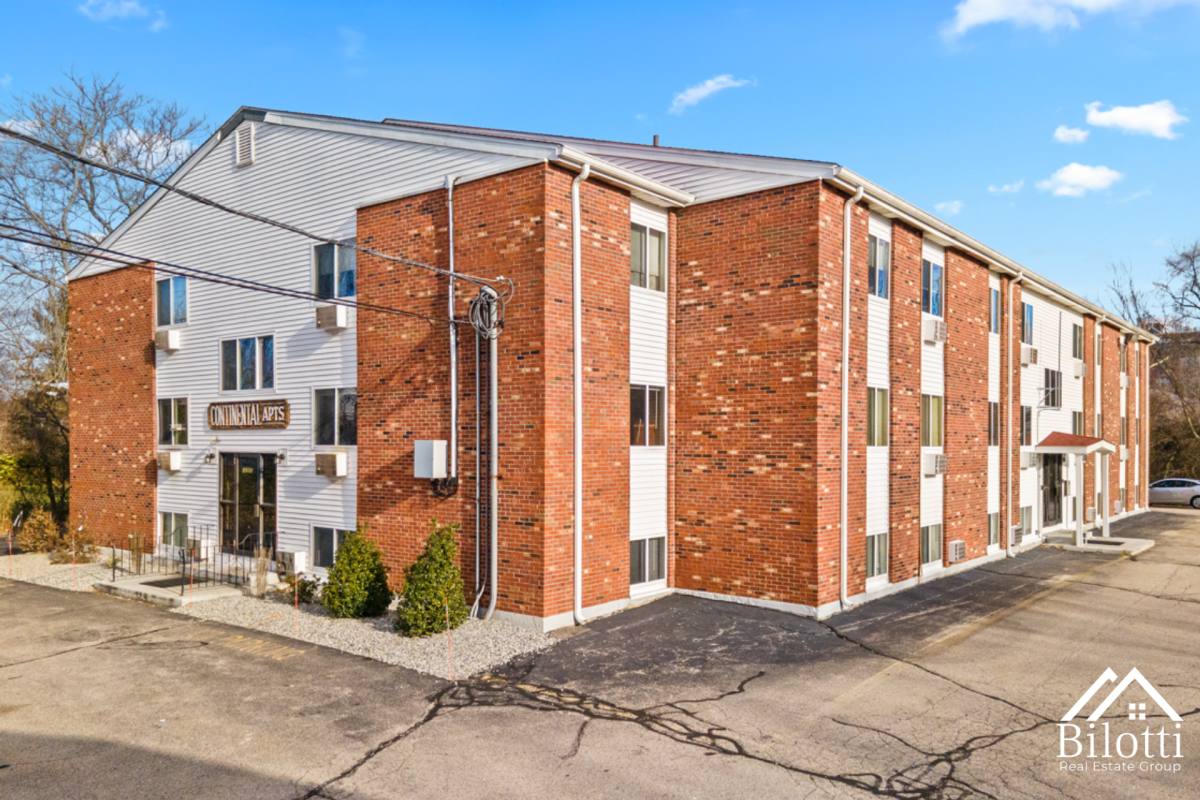 Apartment for rent at 1250 S Broadway, East Providence, RI 02914