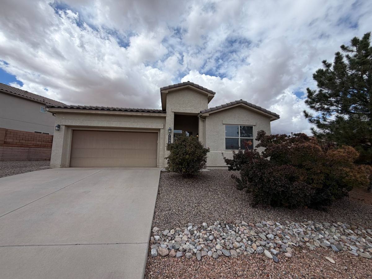 House for rent at 7304 Skagway Dr NE, Rio Rancho, NM 87144