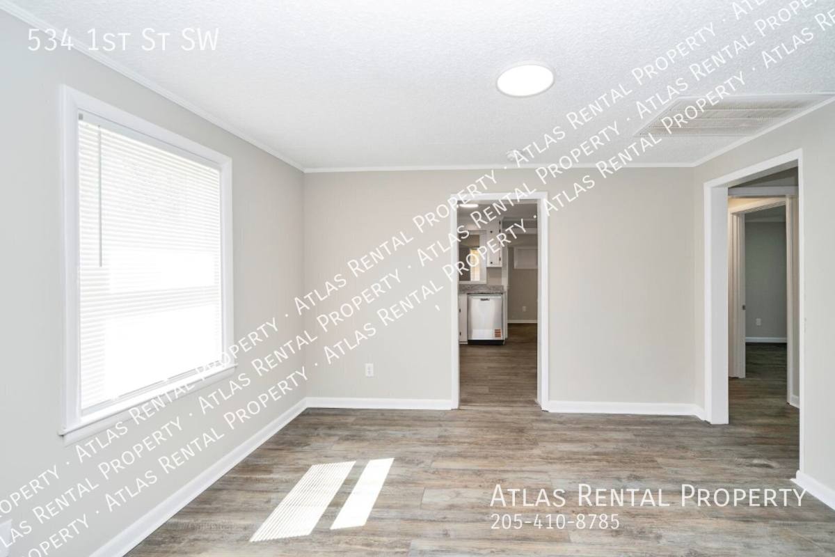 House for rent at 534 1st St SW, Graysville, AL 35073