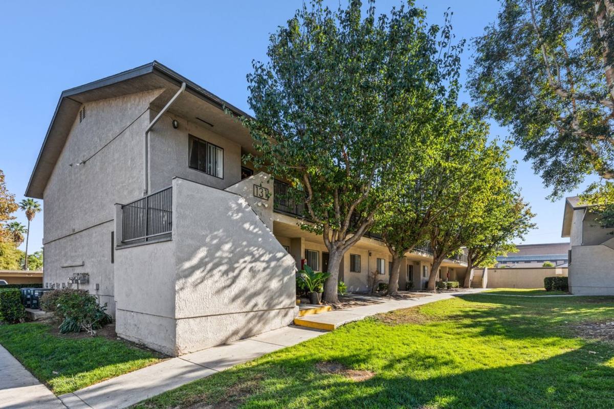 Apartment for rent at 125 N Buena Vista Ave, Corona, CA 92882