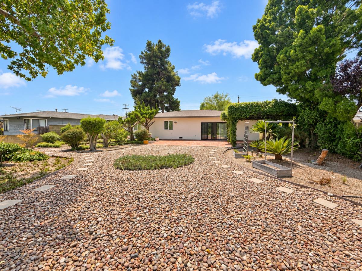 House for rent at 5351 E Falls View Dr, San Diego, CA 92115