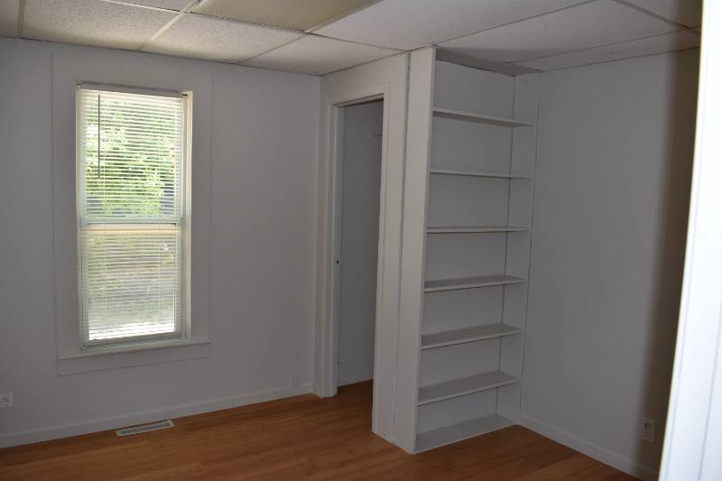 Apartment for rent at 625 S Oak St #A, Mount Pleasant, MI 48858
