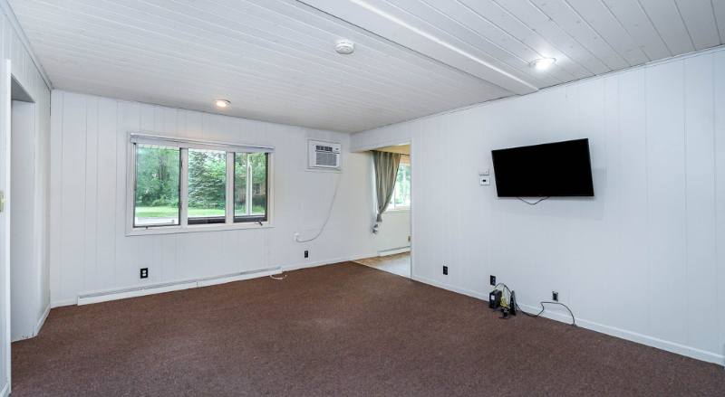 Apartment for rent at 607 S University, Mount Pleasant, MI 48858