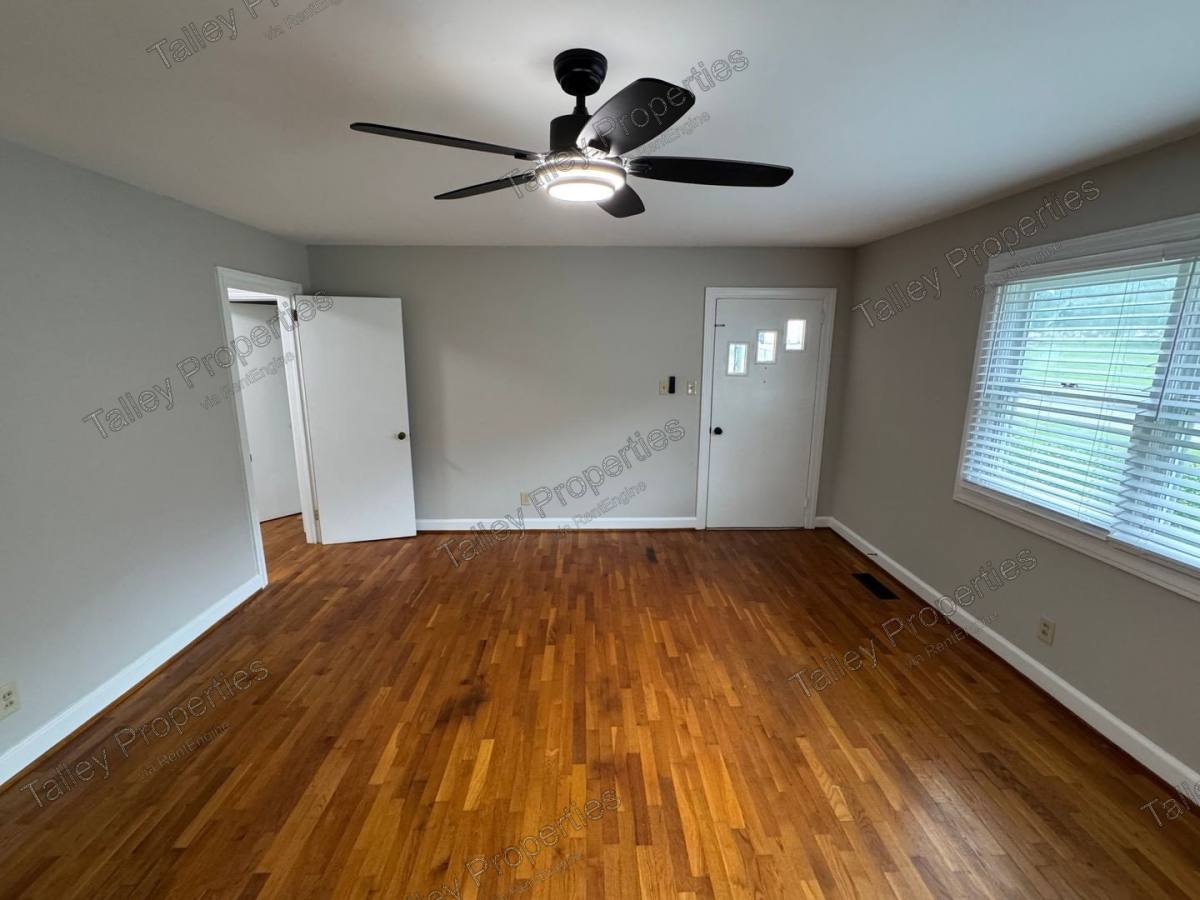 House for rent at 2112 N Stewart Ave, Newton, NC 28658