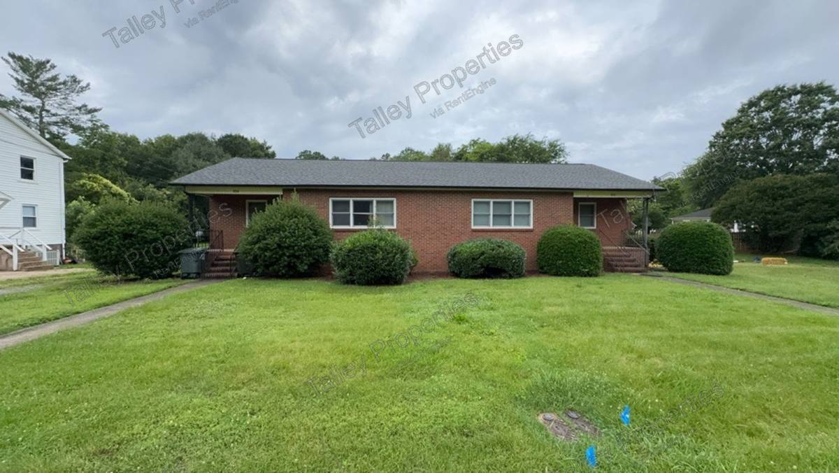 House for rent at 2112 N Stewart Ave, Newton, NC 28658