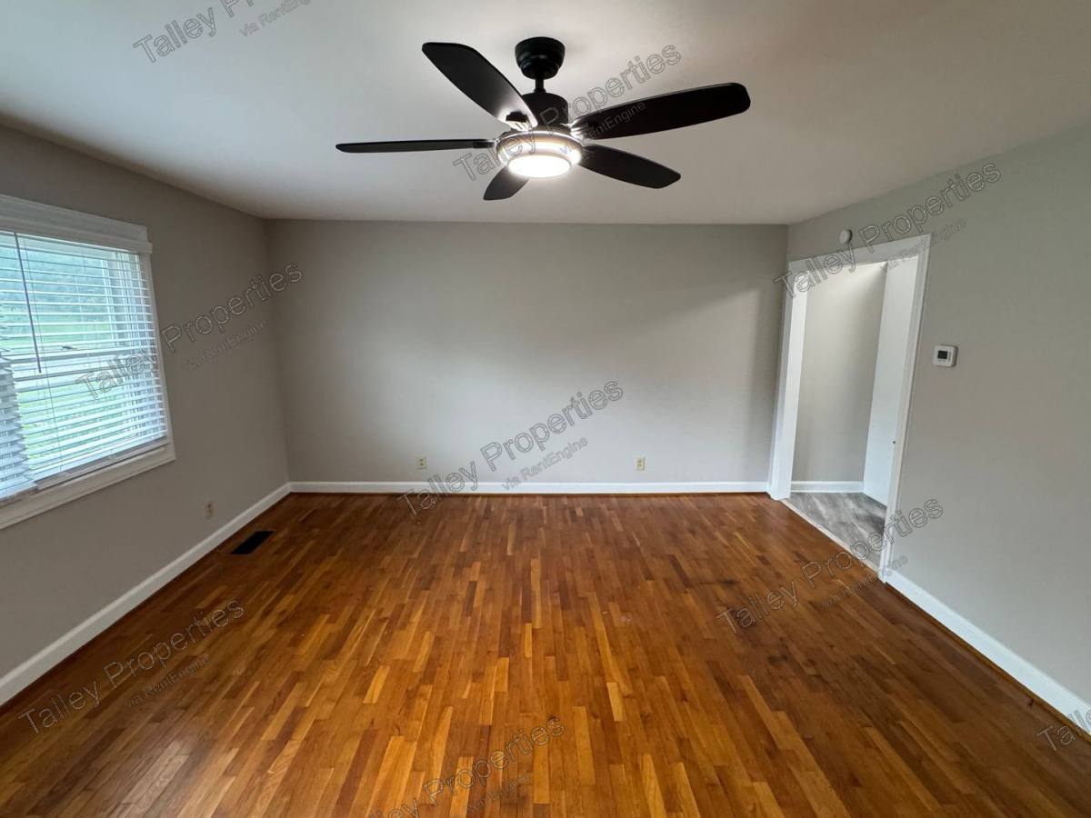 House for rent at 2112 N Stewart Ave, Newton, NC 28658