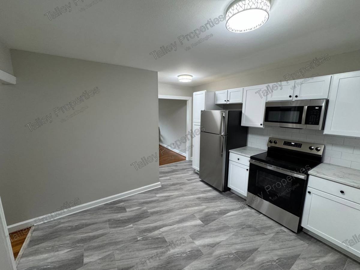 House for rent at 2112 N Stewart Ave, Newton, NC 28658