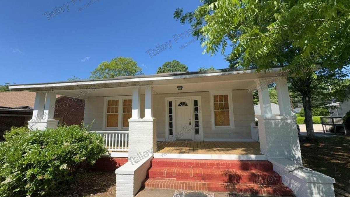 Townhouse for rent at 1323 The Plaza, Charlotte, NC 28205