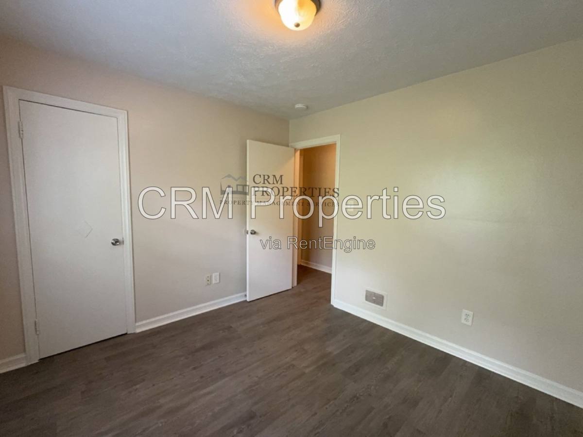 Apartment for rent at 3648 Station St, Indianapolis, IN 46218
