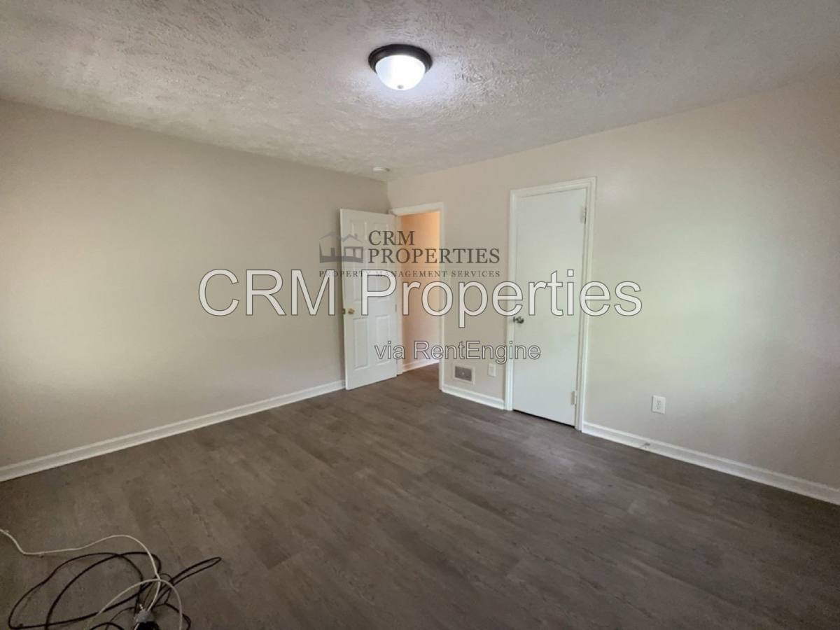 Apartment for rent at 3648 Station St, Indianapolis, IN 46218