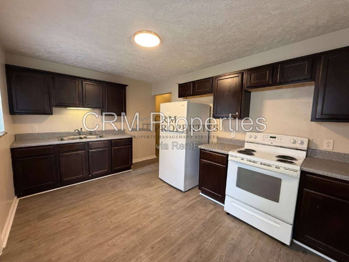Apartment for rent at 3648 Station St, Indianapolis, IN 46218