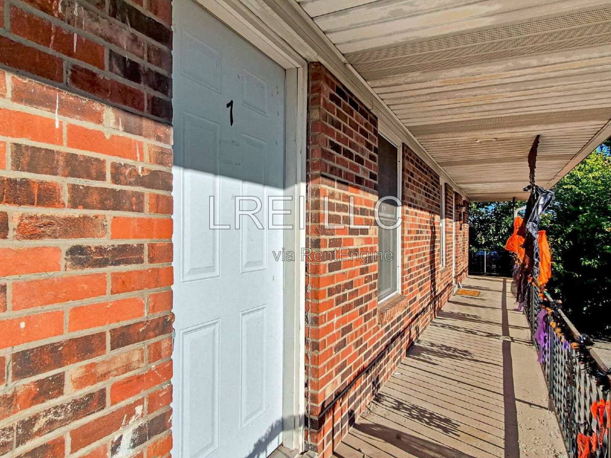 Apartment for rent at 4313 Norbrook Dr #7, Louisville, KY 40218