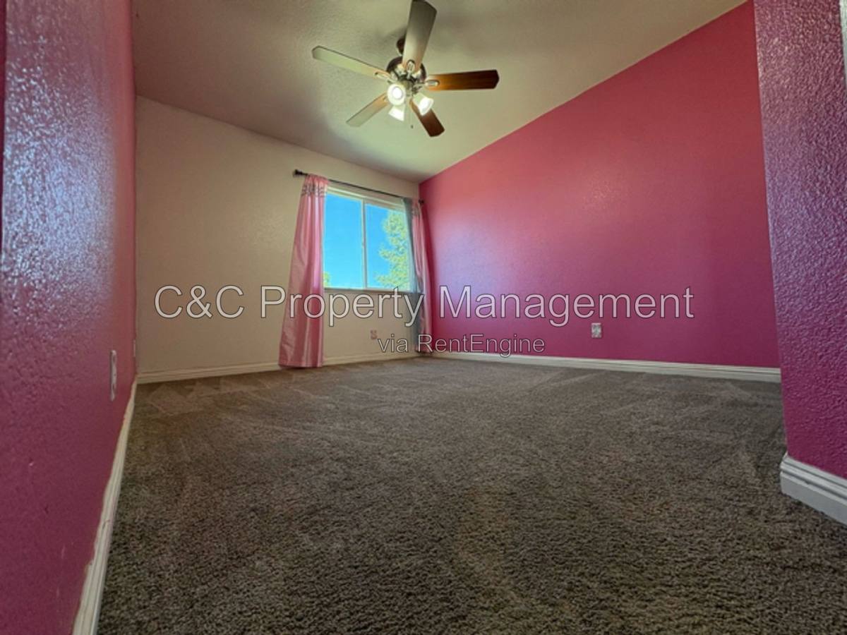 House for rent at 9185 Brown Rd, Elk Grove, CA 95624