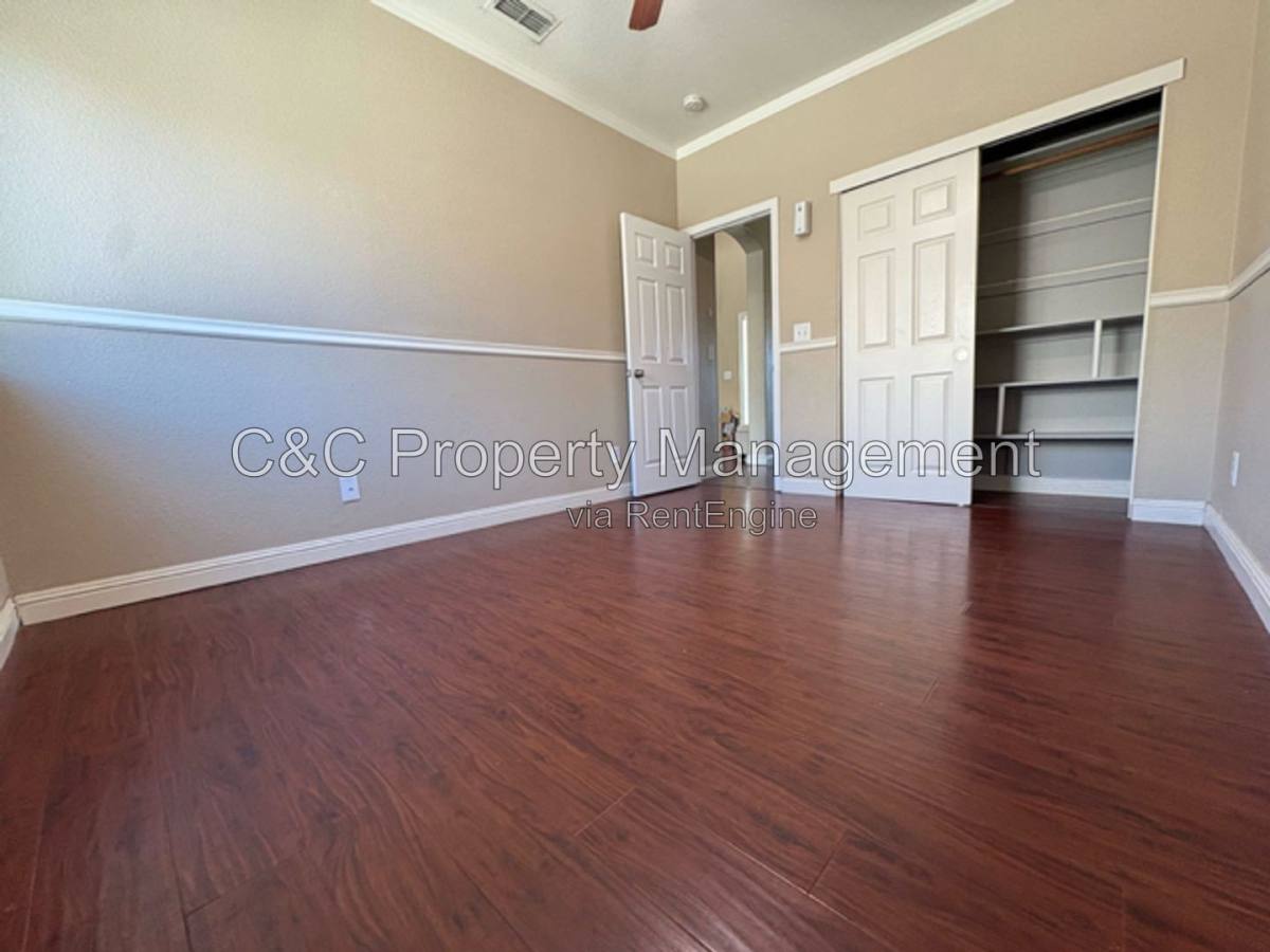 House for rent at 9185 Brown Rd, Elk Grove, CA 95624