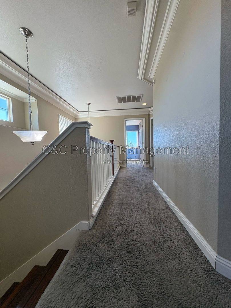 House for rent at 9185 Brown Rd, Elk Grove, CA 95624