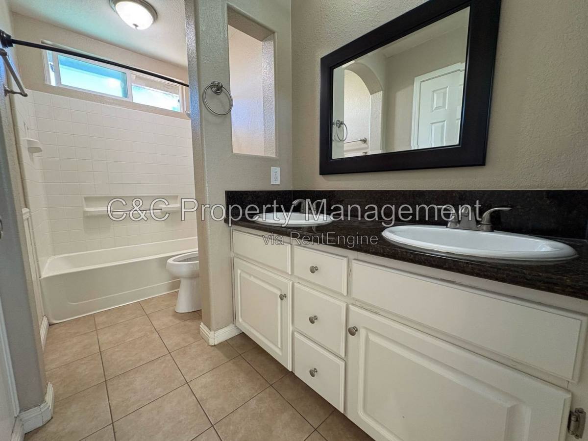 House for rent at 9185 Brown Rd, Elk Grove, CA 95624