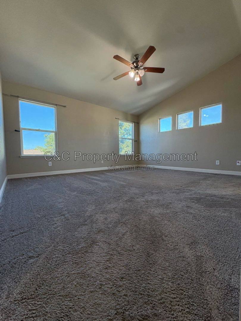 House for rent at 9185 Brown Rd, Elk Grove, CA 95624