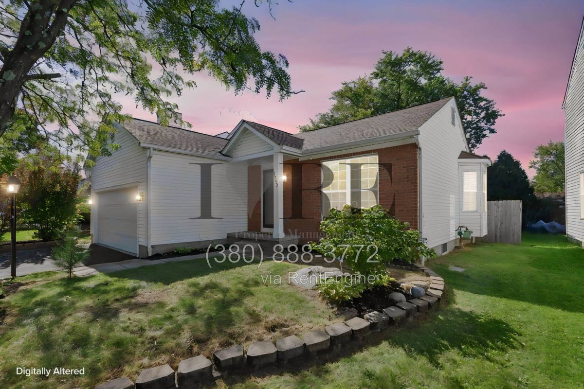 Apartment for rent at 1559 Trabue Woods Blvd, Columbus, OH 43228