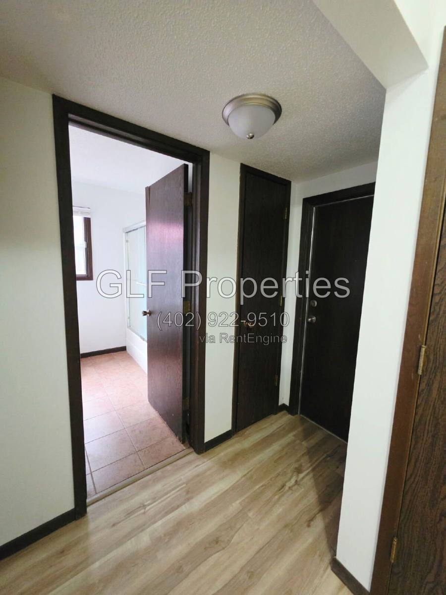 Apartment for rent at 1413 2nd Ave #1, Nebraska City, NE 68410