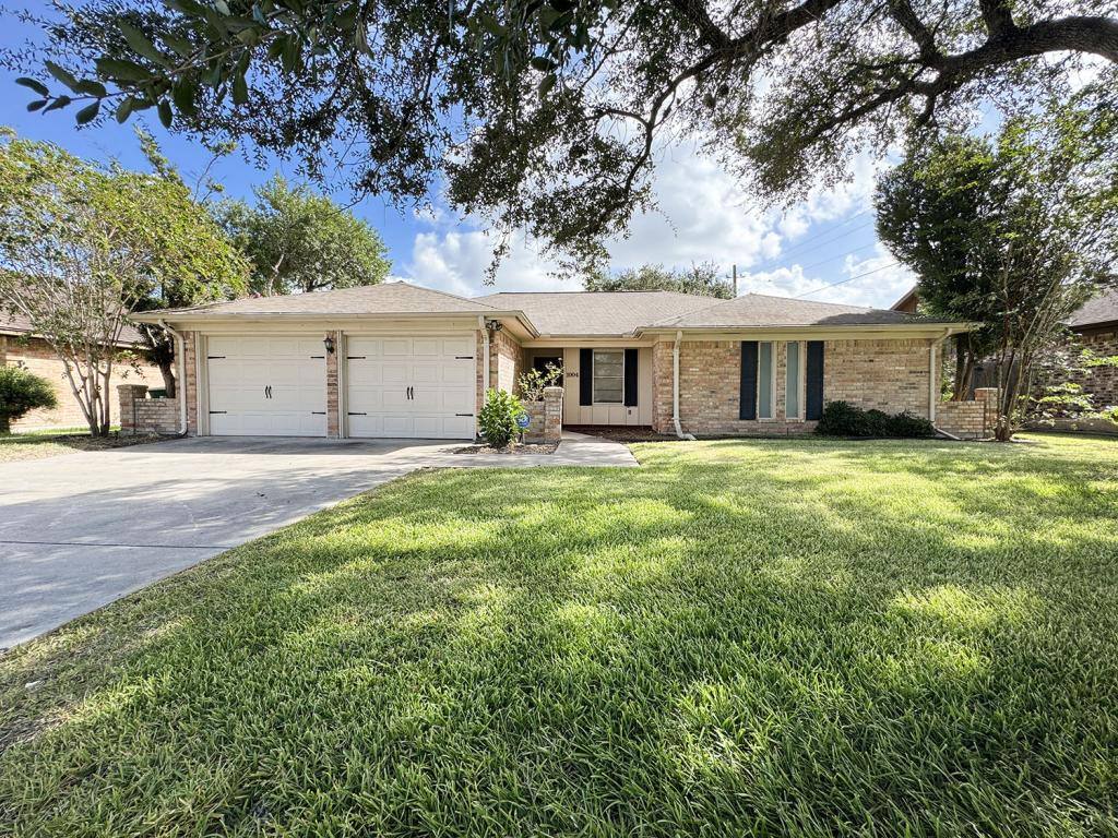 House for rent at 1004 Westwood St, Victoria, TX 77901