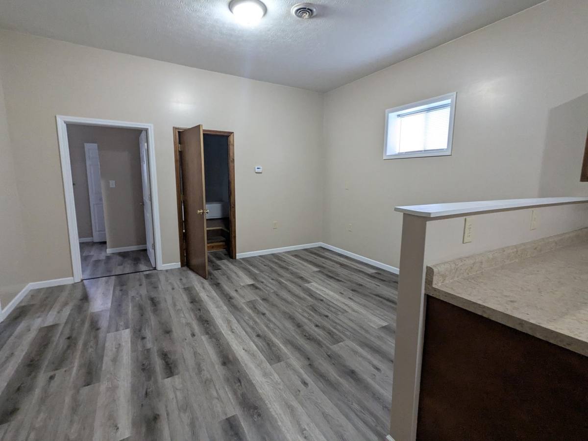 Apartment for rent at 209 W Oak St 302 2nd, Ellettsville, IN 47429
