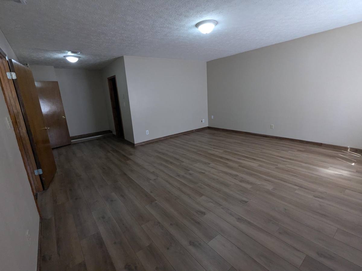 Apartment for rent at 209 W Oak St 302 2nd, Ellettsville, IN 47429