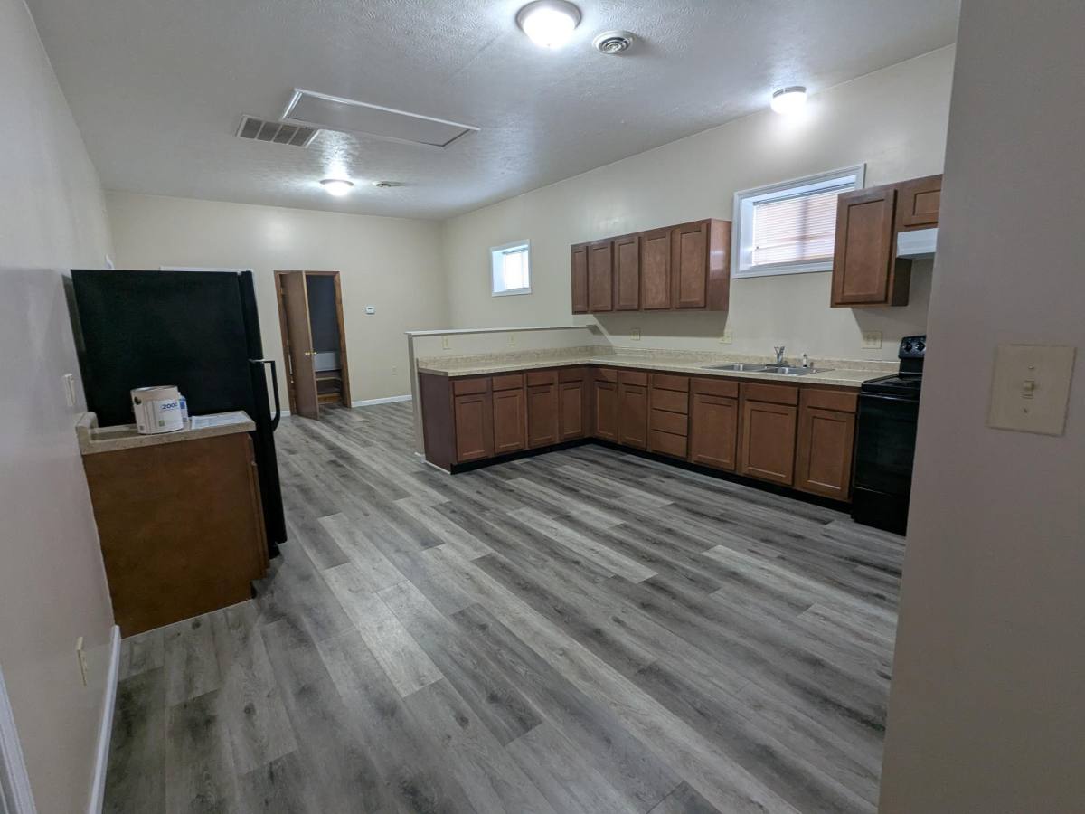 Apartment for rent at 209 W Oak St 302 2nd, Ellettsville, IN 47429
