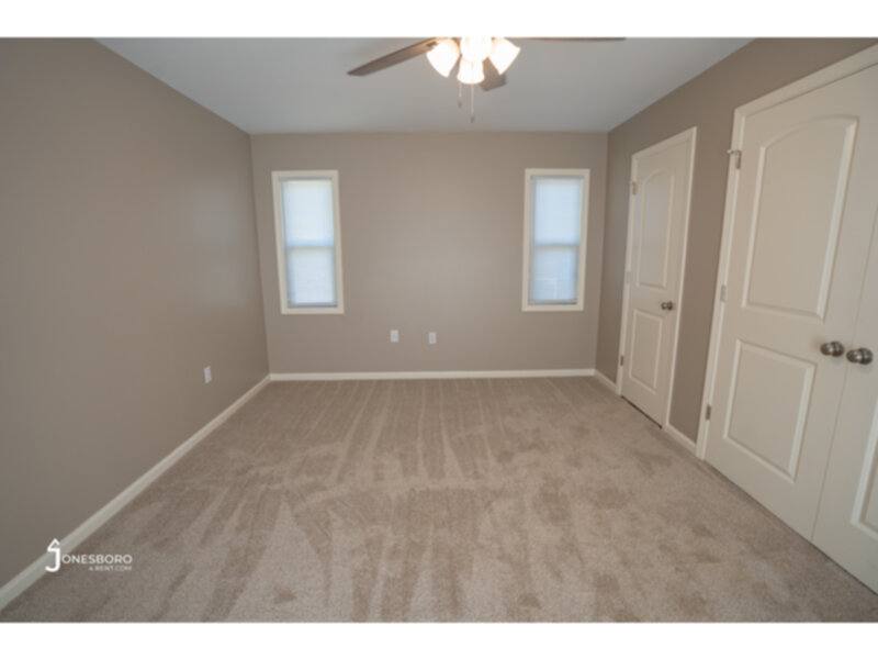 Apartment for rent at Lakeview, 3723 Lakeview Cove, Jonesboro, AR 72404