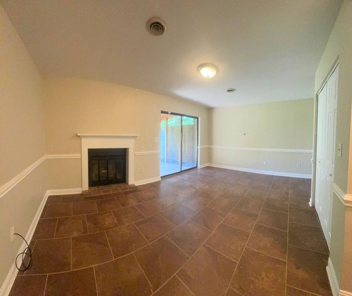 Apartment for rent at 303 Haltiwanger Rd, Greenwood, SC 29649