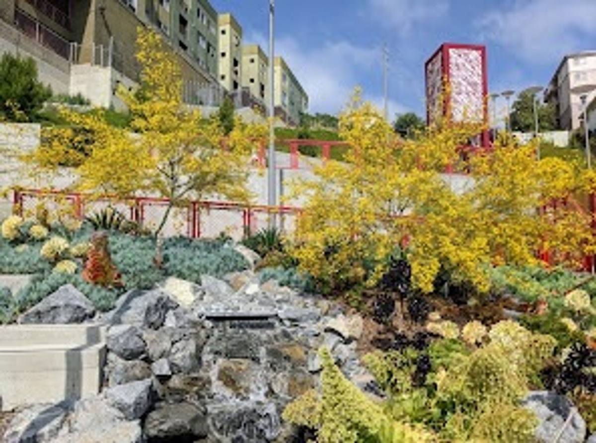Apartment for rent at 701 N Hill Place, Los Angeles, CA 90012