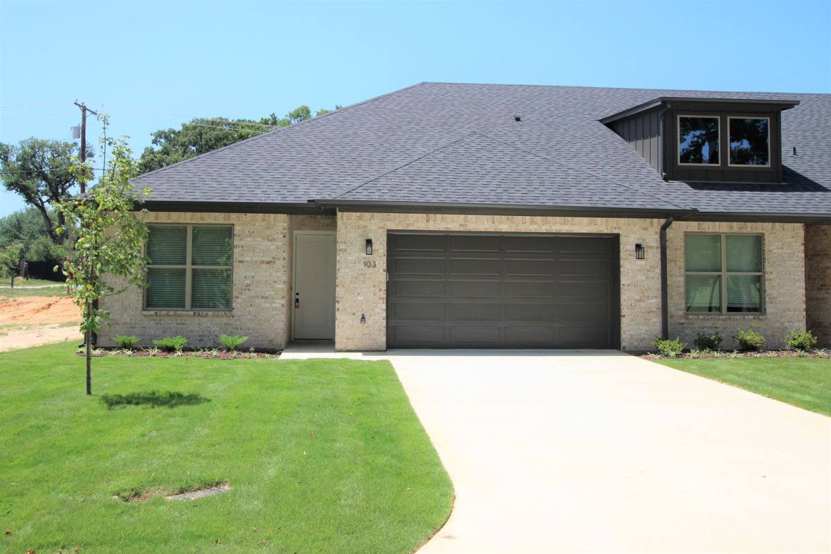 Apartment for rent at 2307 Flint River Rd #102, Tyler, TX 75703