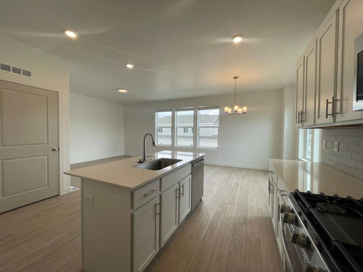 Townhouse for rent at 170 Grassy Knolls Path Francis, Kamas, UT 84036
