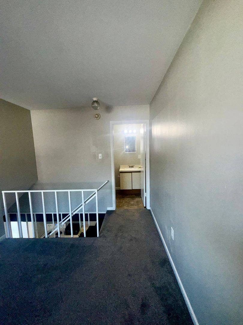 Apartment for rent at 401 -479 Garden Dr, Mechanicsburg, PA 17055