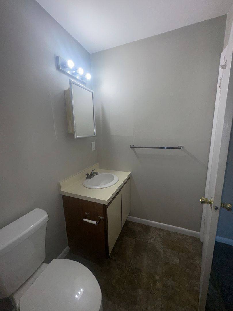 Apartment for rent at 401 -479 Garden Dr, Mechanicsburg, PA 17055