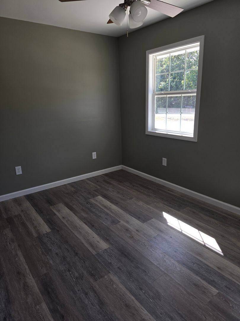 Apartment for rent at 16332-16334 County Rd, Rolla, MO 65401
