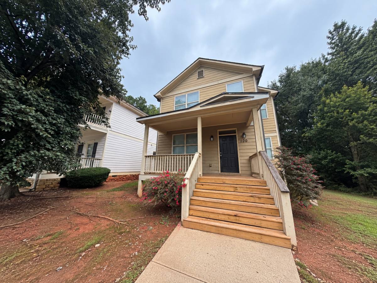 House for rent at 100 Betsy Lane, Athens, GA 30606