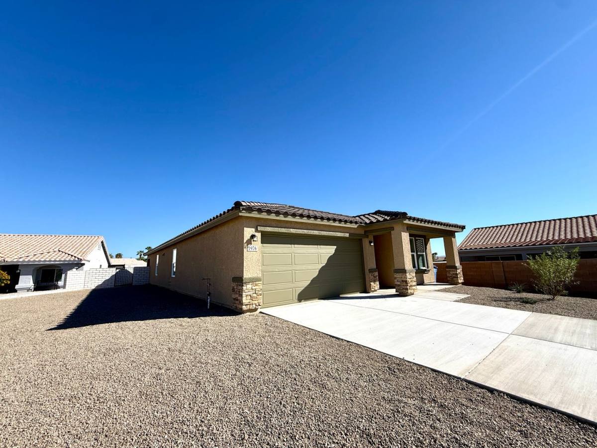 House for rent at 1976 Fairway Place, Fort Mohave, AZ 86426