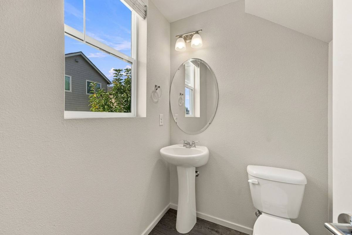 House for rent at 2212 S Chukar Dr, Ridgefield, WA 98642