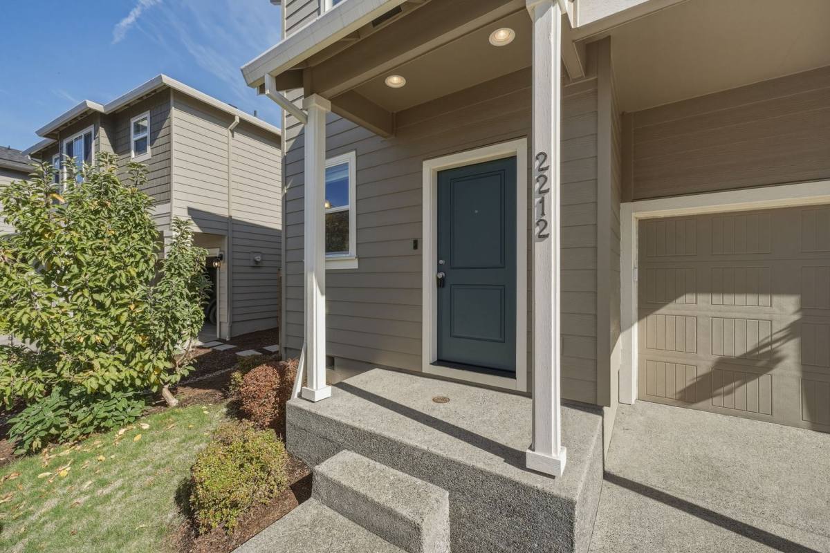 House for rent at 2212 S Chukar Dr, Ridgefield, WA 98642