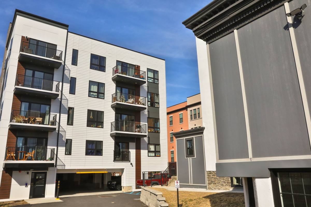 Apartment for rent at 231 W Johnson St, Philadelphia, PA 19144