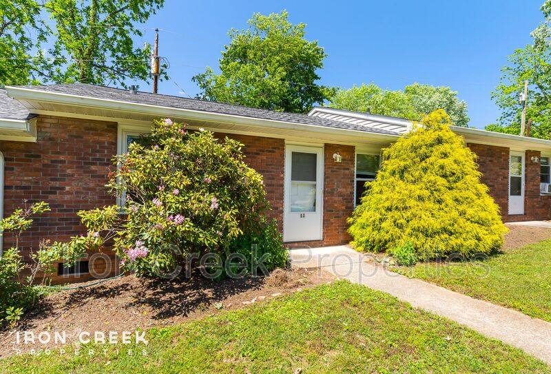 Apartment for rent at 250 Avena Rd #11, Black Mountain, NC 28711