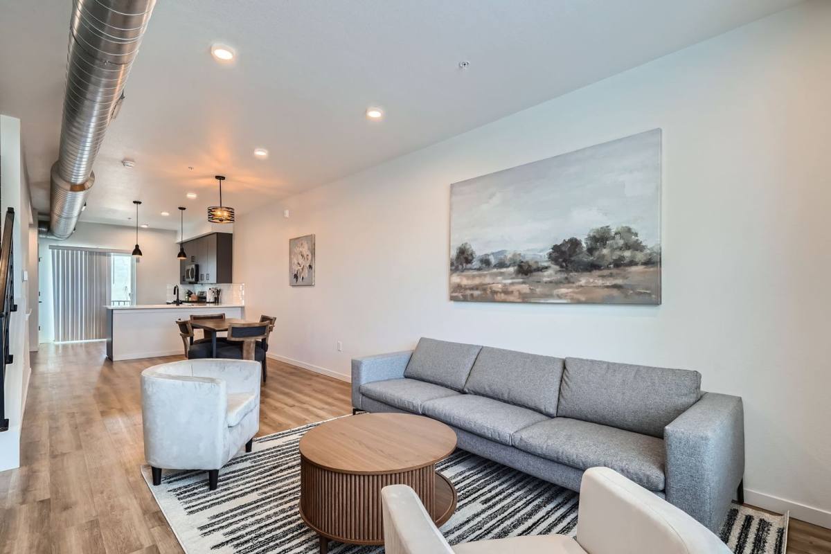 Townhouse for rent at 210 Emery St #5, Longmont, CO 80501