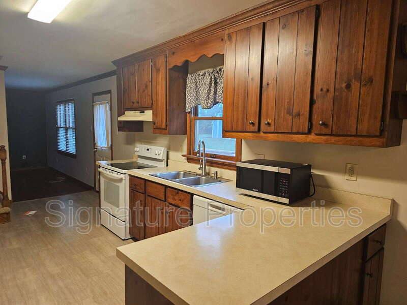 House for rent at 9234 Fair Hill Court, Mechanicsville, VA 23116