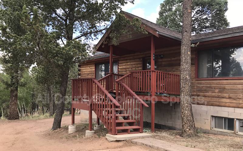 Apartment for rent at 11 Nevada Lane, Florissant, CO 80816
