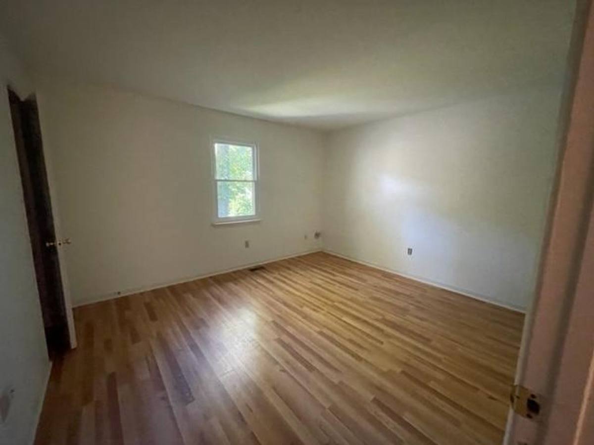 Townhouse for rent at 911-C W Chatham St, Cary, NC 27511