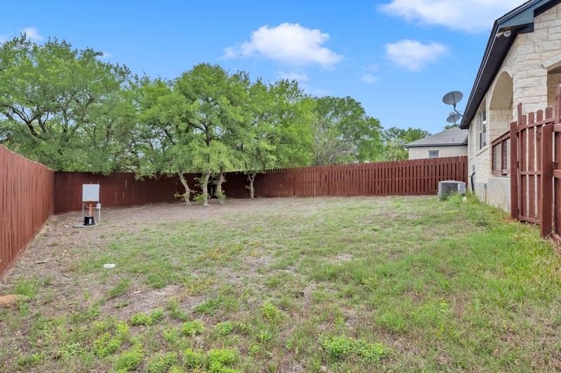 House for rent at 623 Skyline Dr, Kingsland, TX 78639